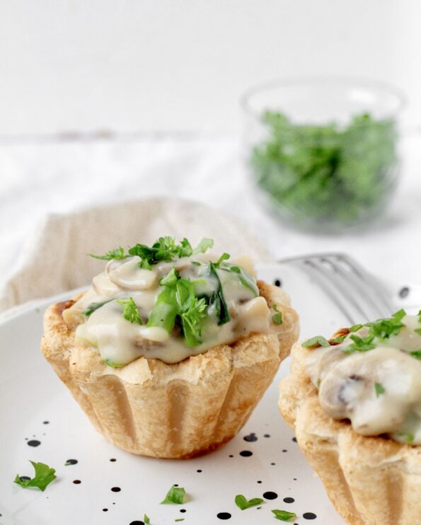 Tarteletter med champignon i asparges