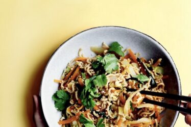 Tofu pad thai