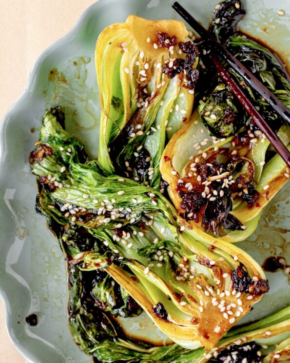 Stegt pak choi med asiatisk dressing