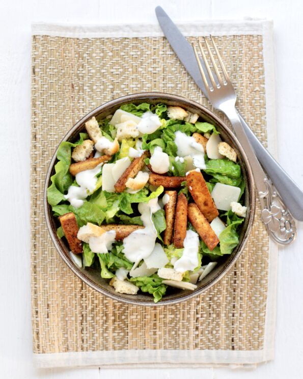 Vegetarisk cæsarsalat