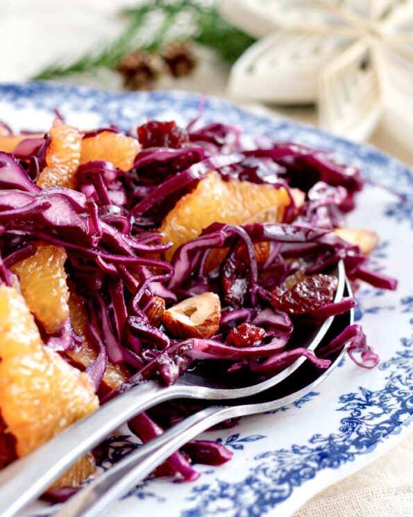 Rødkålssalat i julestemning