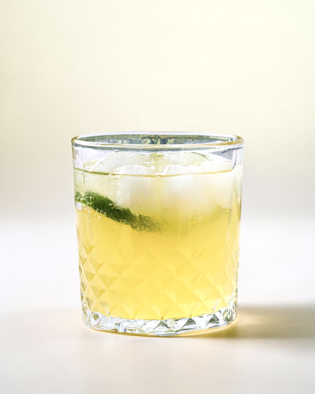 Gin hass